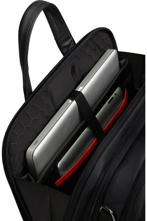 Ordinateur et tablette maintenus dans les rangements de la sacoche Pro-DLX 6