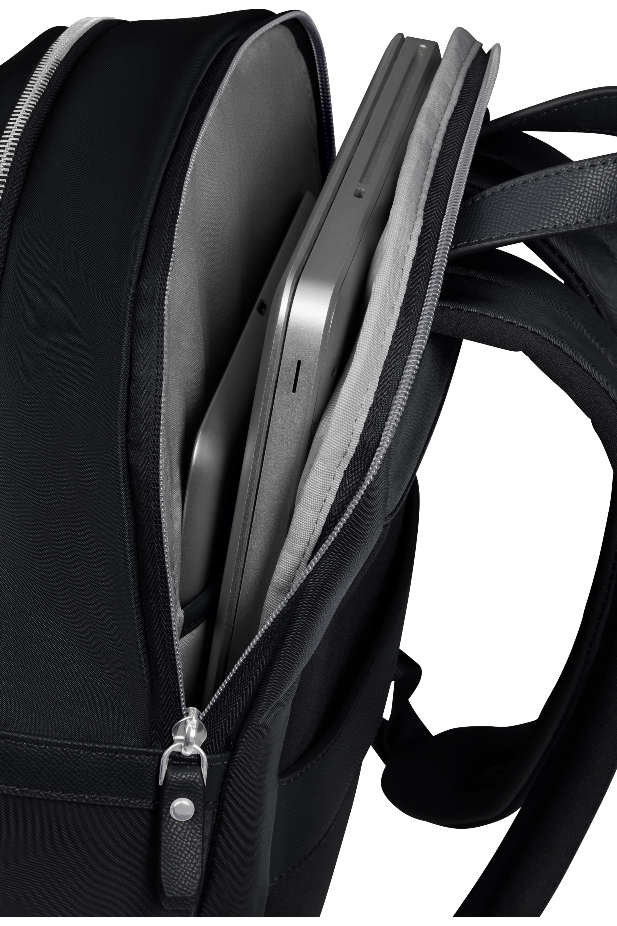 Compartiment ordinateur ouvert du sac à dos Samsonite Karissa Evo Slim Noir