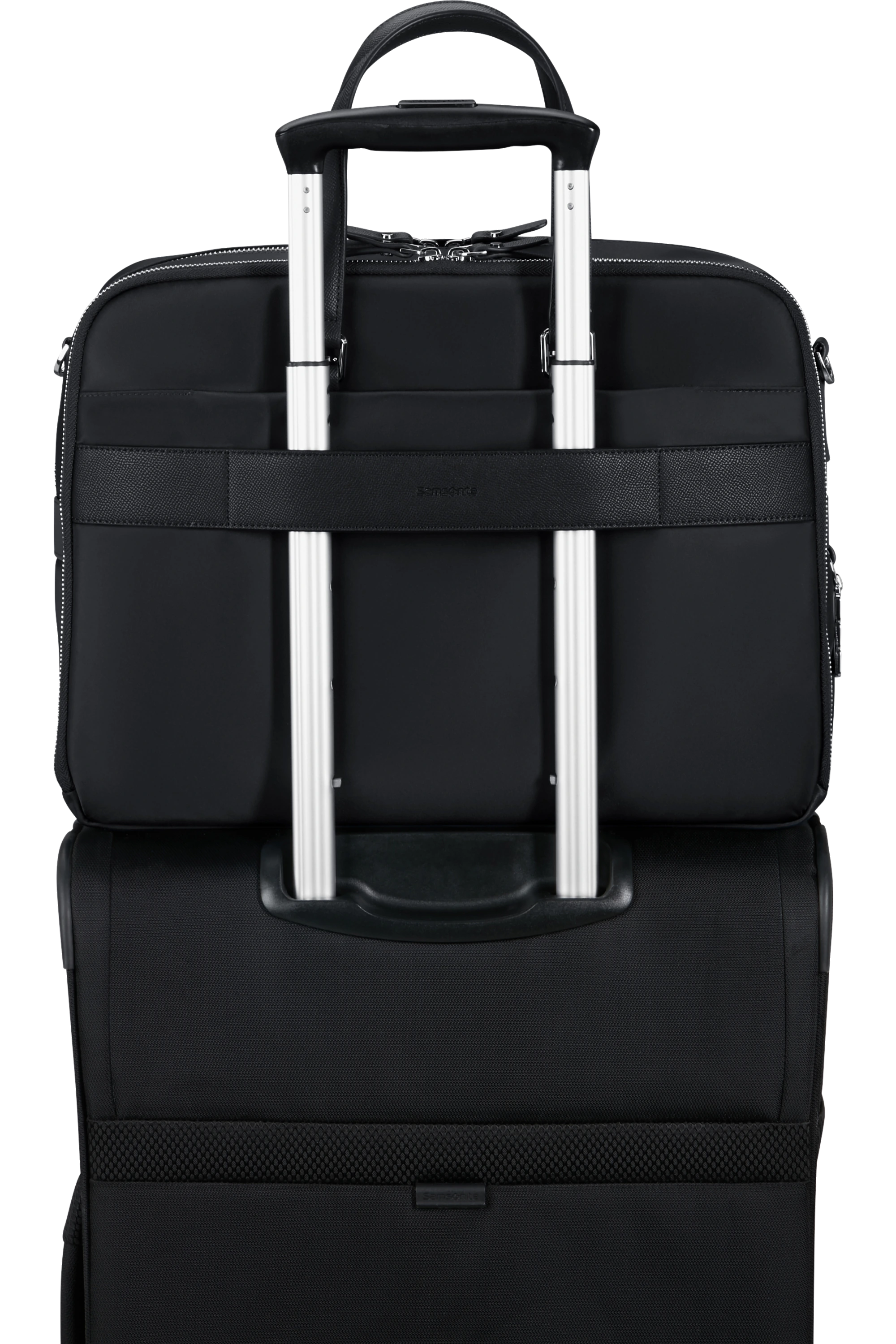 Passant arrière de la sacoche Samsonite Karissa Evo Noir sur une valise