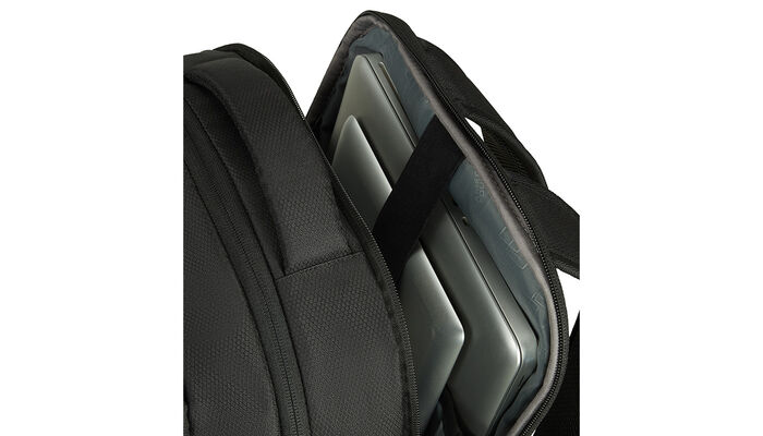Compartiment ordinateur ouvert du sac &agrave; dos American Tourister Urban Groove 45 cm