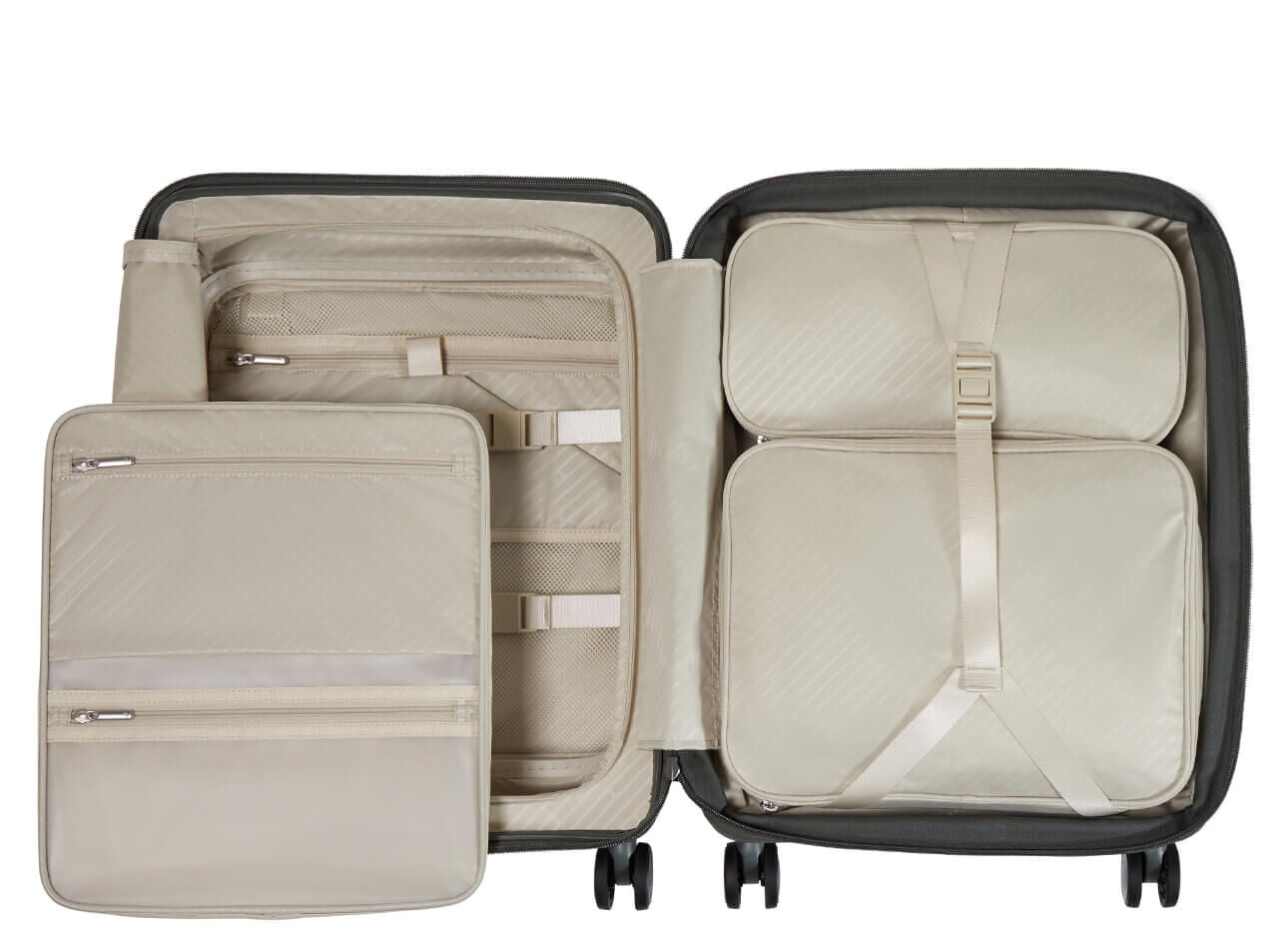 Int&eacute;rieur de la Samsonite Paralux cabine avec ses housses de rangement