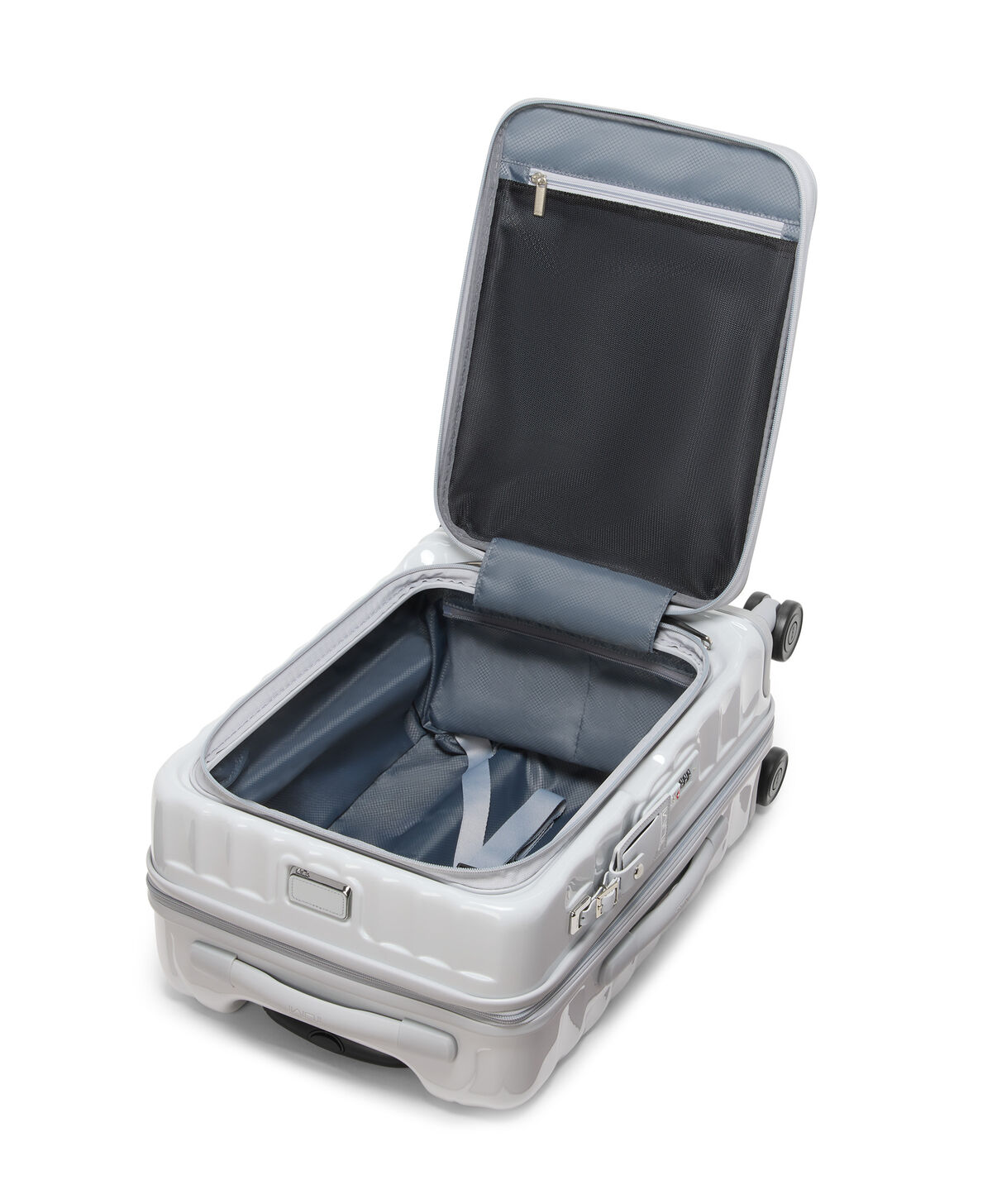 Panneau frontal ouvert de la valise cabine TUMI 19 Degree Front Access
