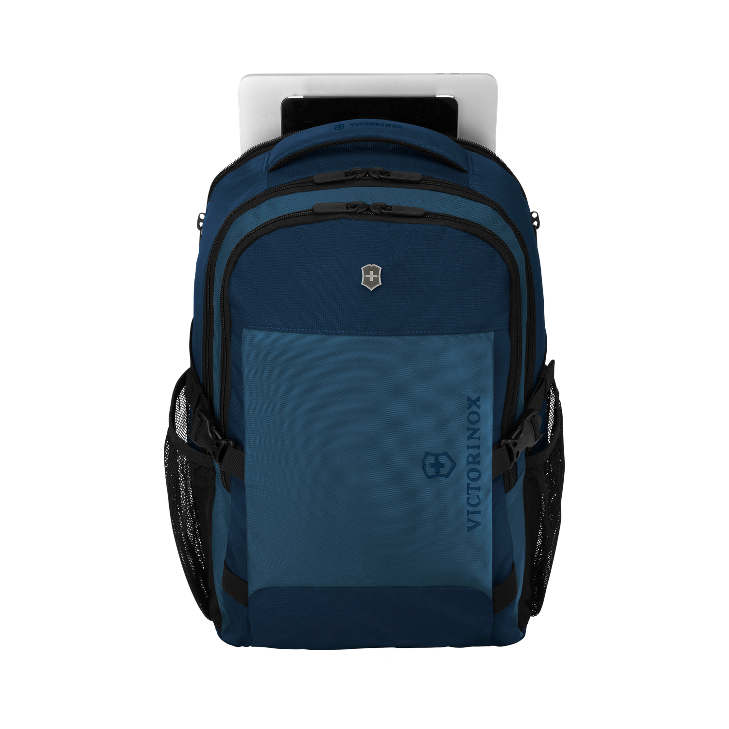 Victorinox VX Sport EVO Daypack Bleu, rangement ordinateur ouvert avec appareil présenté